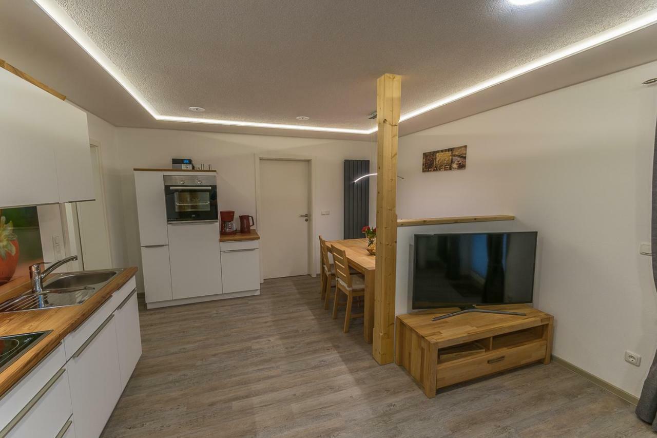 Ferienwohnung "Turmblick" ラートマンスドルフ エクステリア 写真